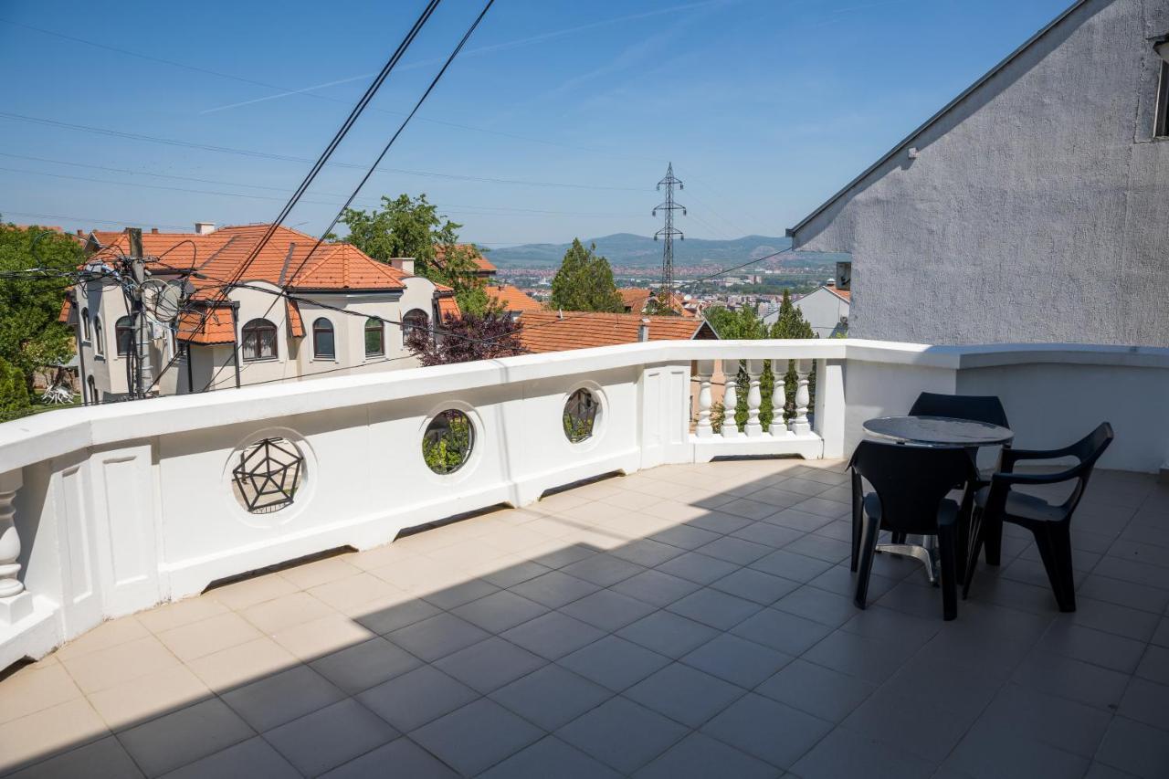 Garni Hotel Panorama Lux Nis Bagian luar foto