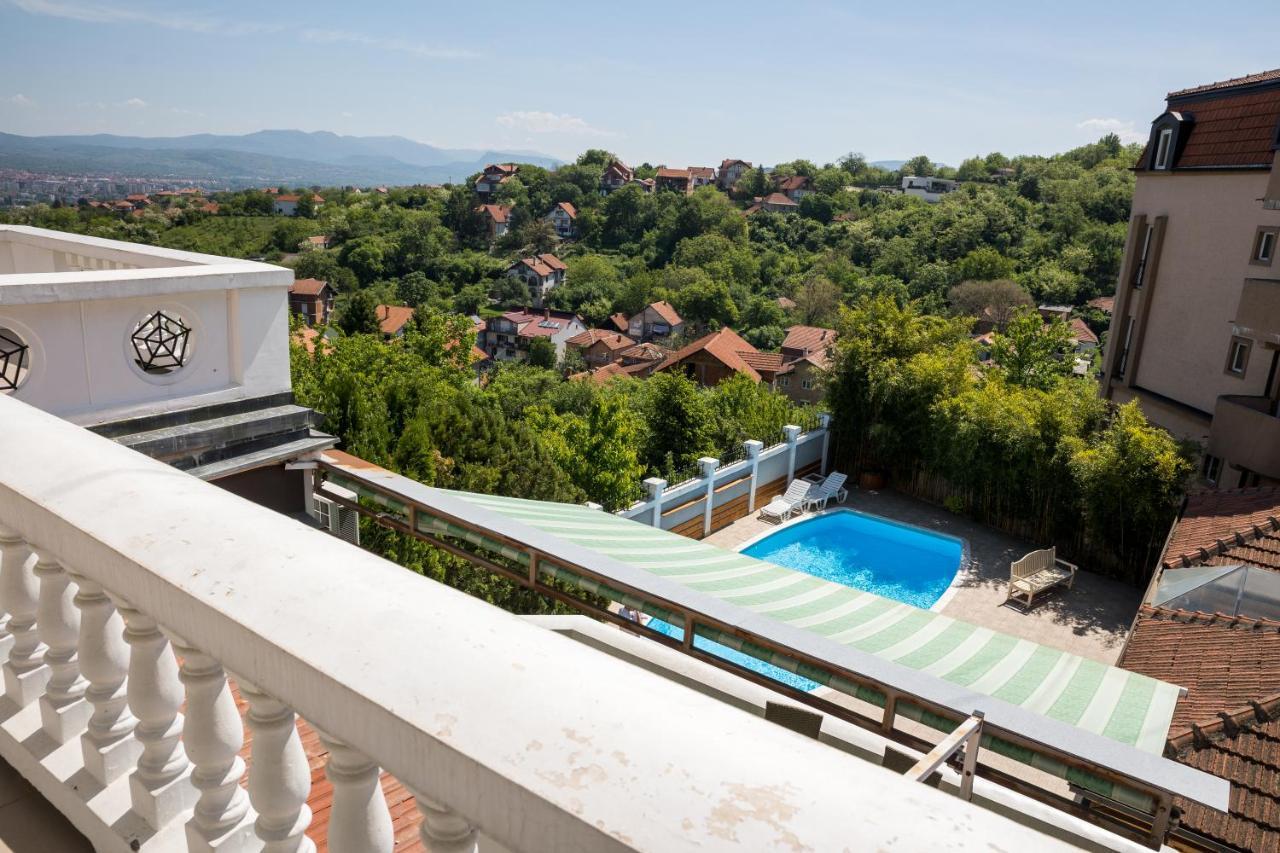 Garni Hotel Panorama Lux Nis Bagian luar foto