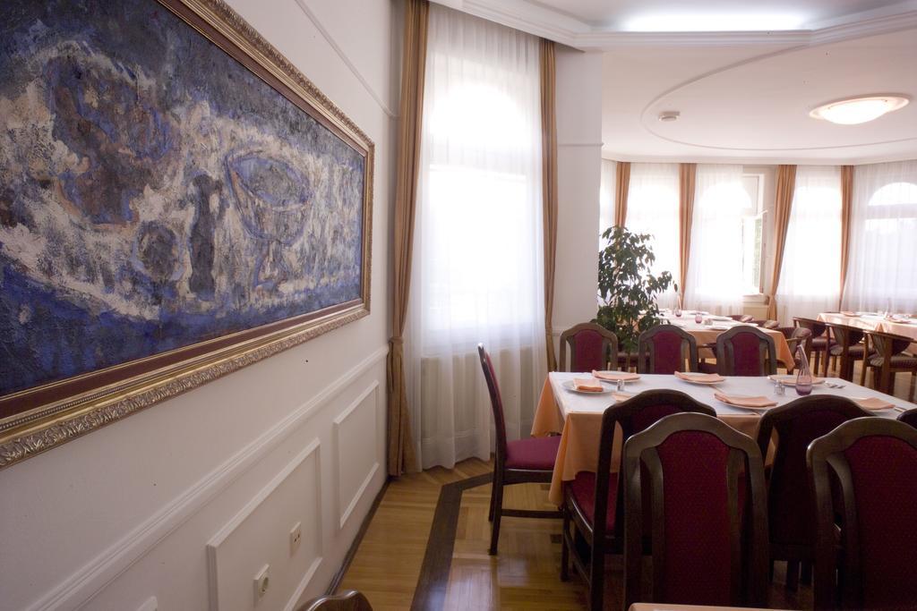 Garni Hotel Panorama Lux Nis Bagian luar foto