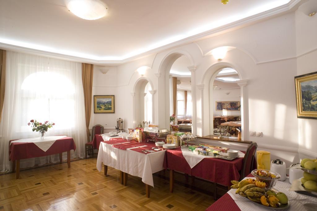 Garni Hotel Panorama Lux Nis Bagian luar foto